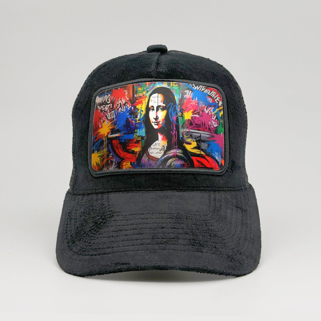 Graffiti Mona Lisa on the Midnatt Velvet Trucker