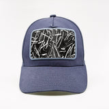 Untamed Canvas: An Abstract Grunge Study on the Marinblå Cotton Classic