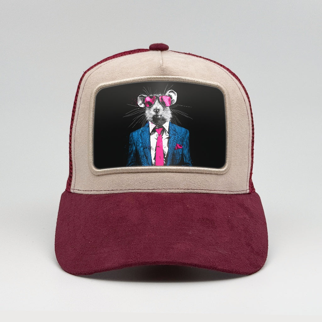 The Mouse Who’s Ready to Steal the Show (and Your Cheese) on the Faluröd Suede Trucker