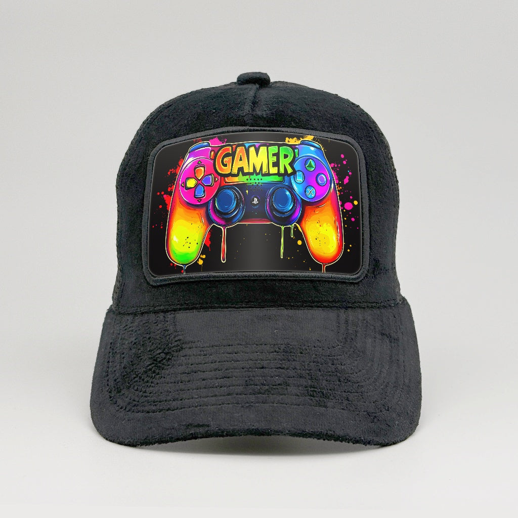 Gaming Controller on the Midnatt Velvet Trucker