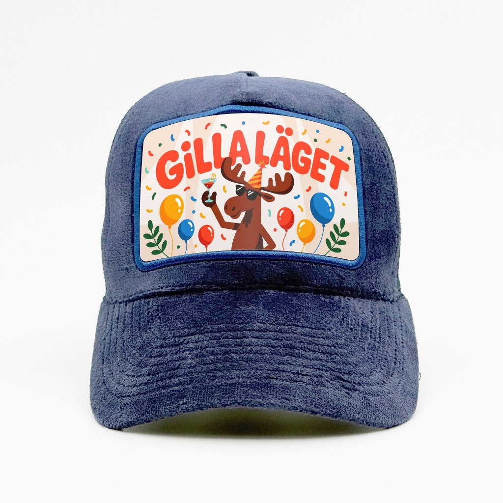 Gilla Läget on the Fjord Velvet Trucker