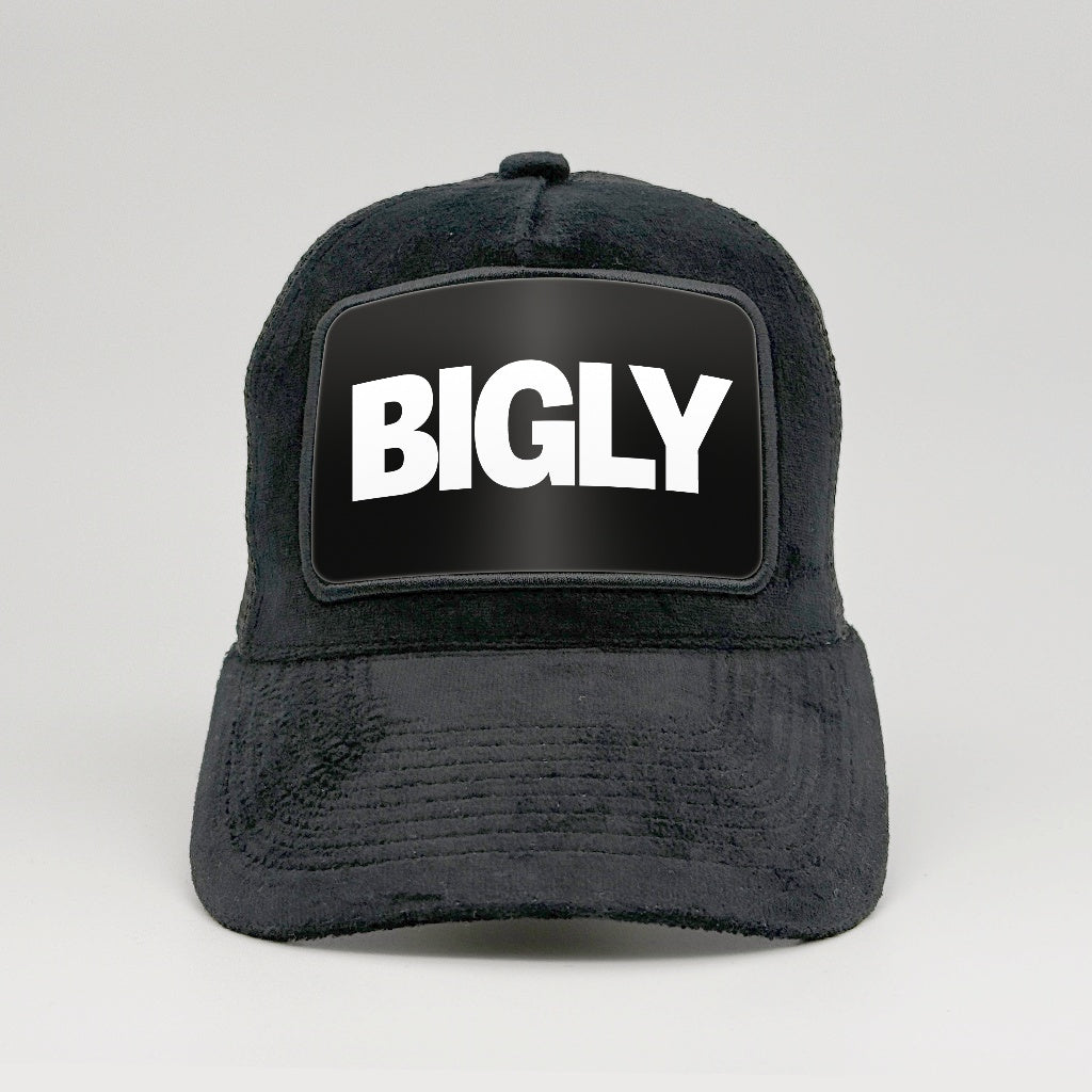 Bigly on the Midnatt Velvet Trucker