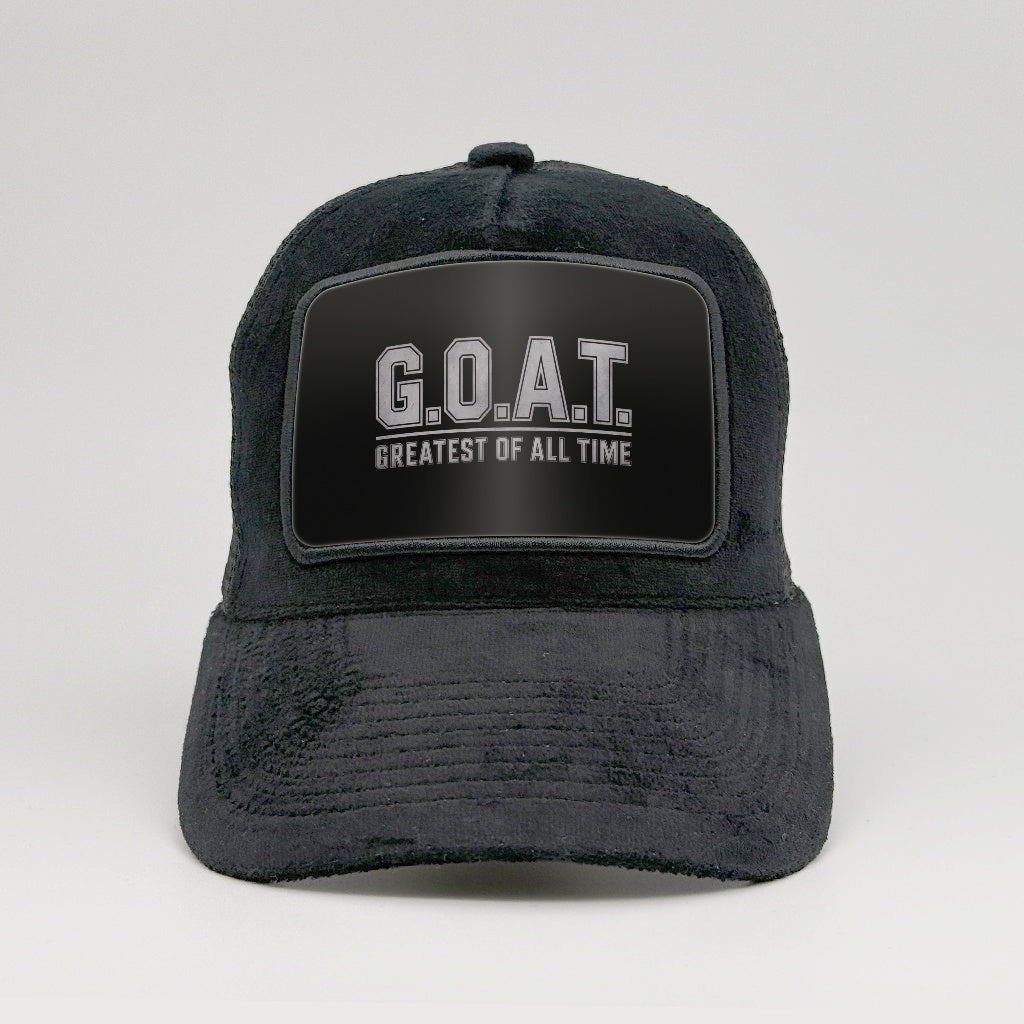 GOAT on the Midnatt Velvet Trucker